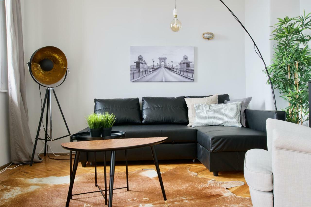 Standard Apartment By Hi5 - Incredible View With Terrace Budapest Esterno foto